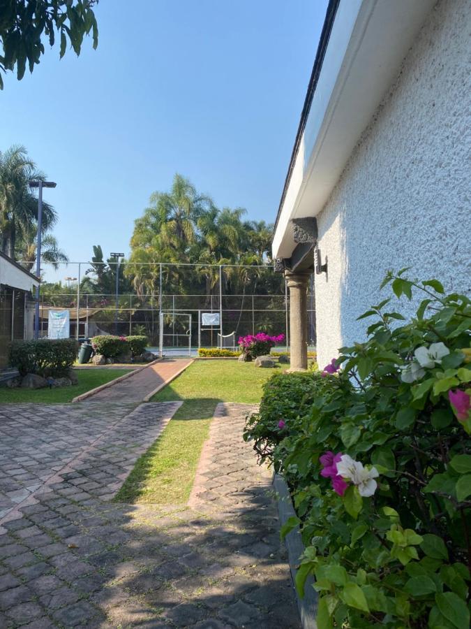 Bed & Tennis - Vista Hermosa * Cuernavaca